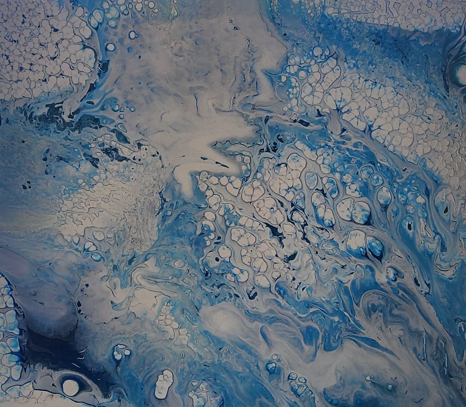 White Cloud 24 x 24